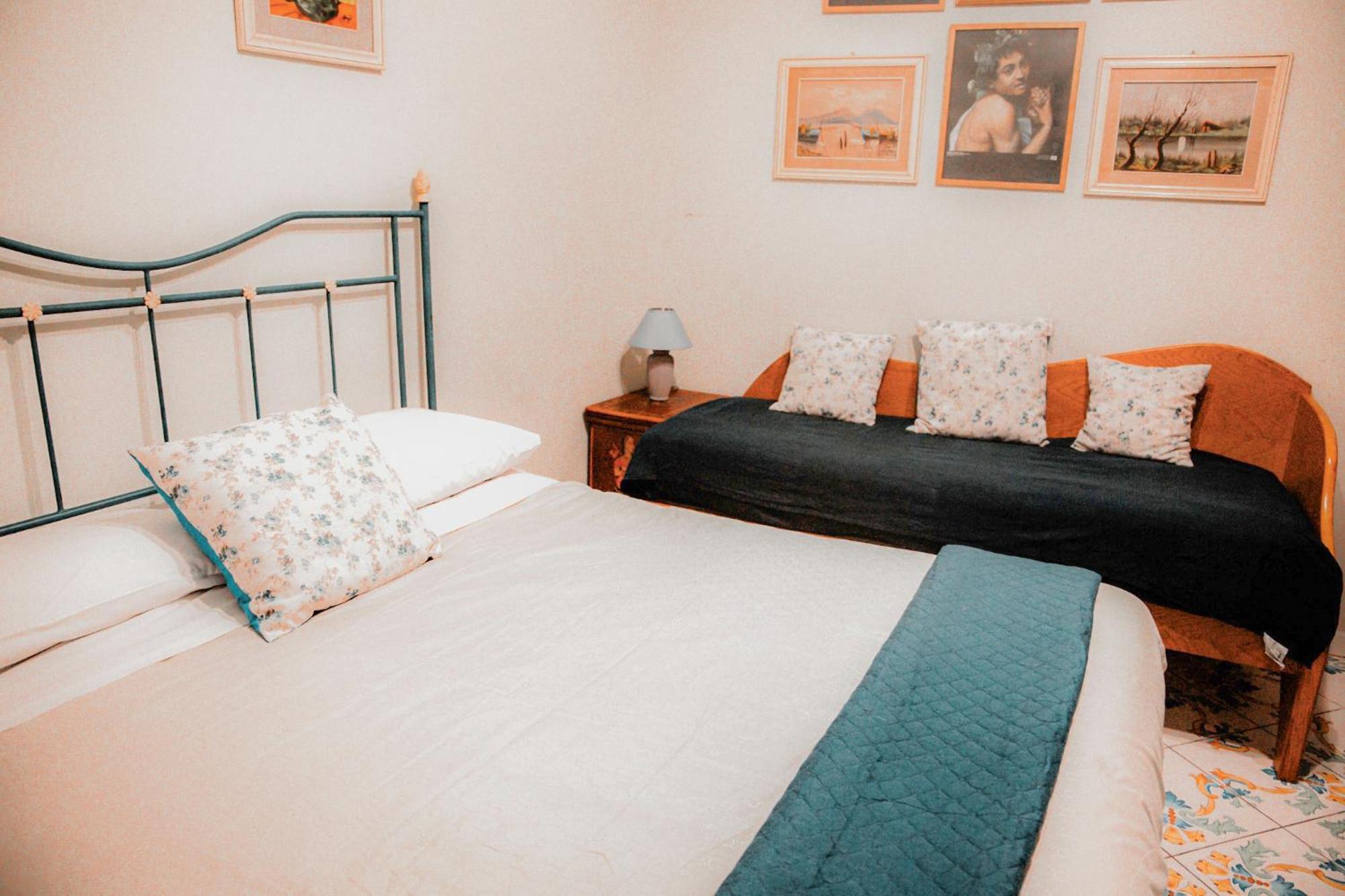 Museodream 2 By Napulitandream Hotel Napoli Ngoại thất bức ảnh